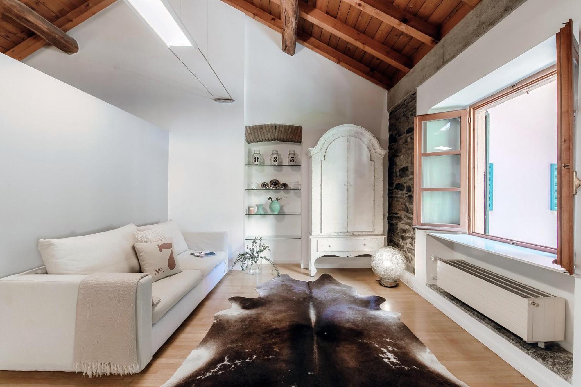 Corte Delle Rondini - Bymyhomeincomo Exterior photo