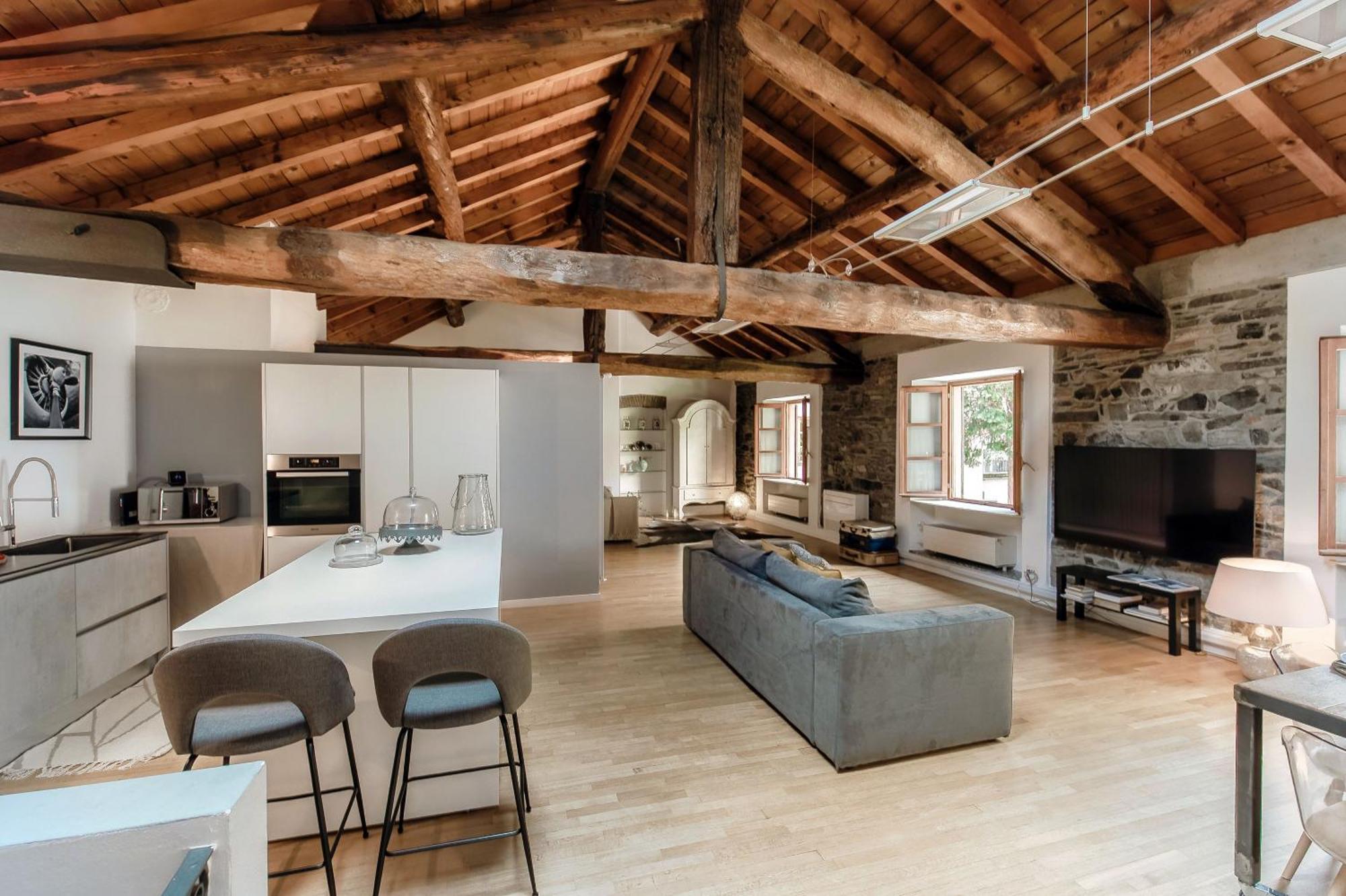 Corte Delle Rondini - Bymyhomeincomo Exterior photo