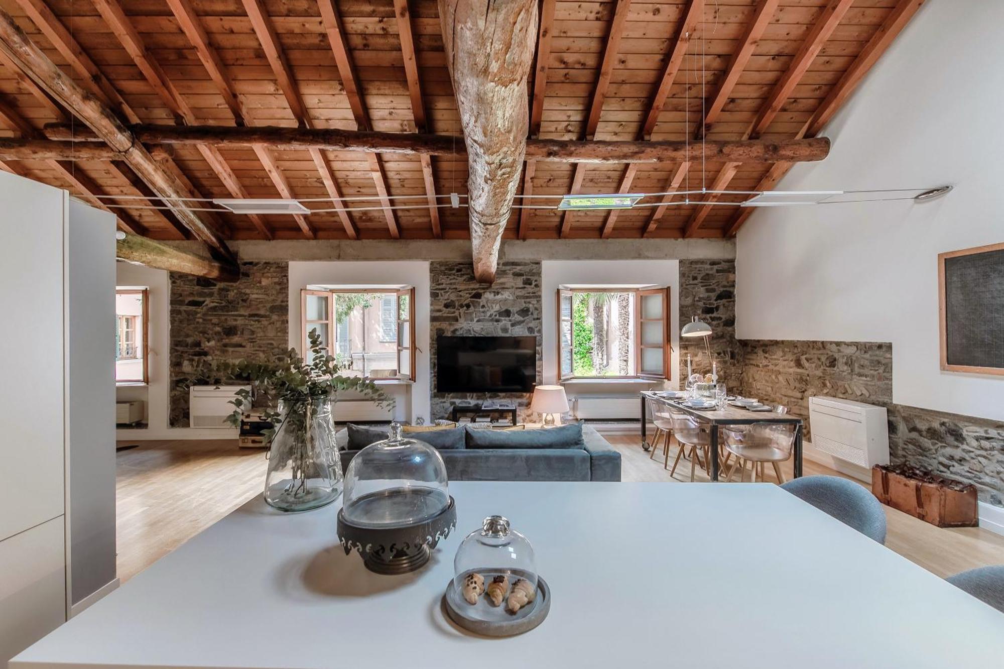 Corte Delle Rondini - Bymyhomeincomo Exterior photo